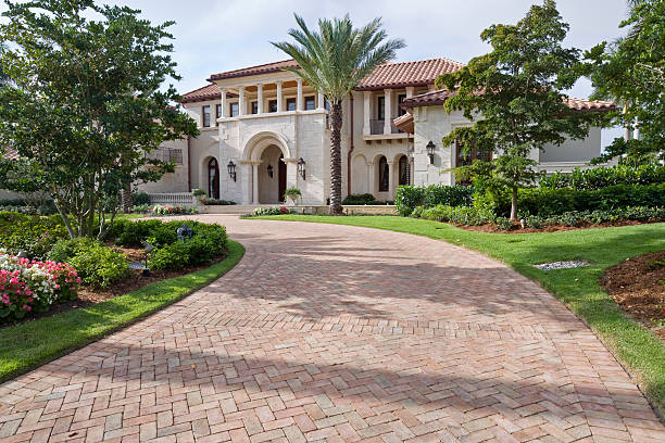 Best Driveway Paving Contractor  in Locust Valley, NY